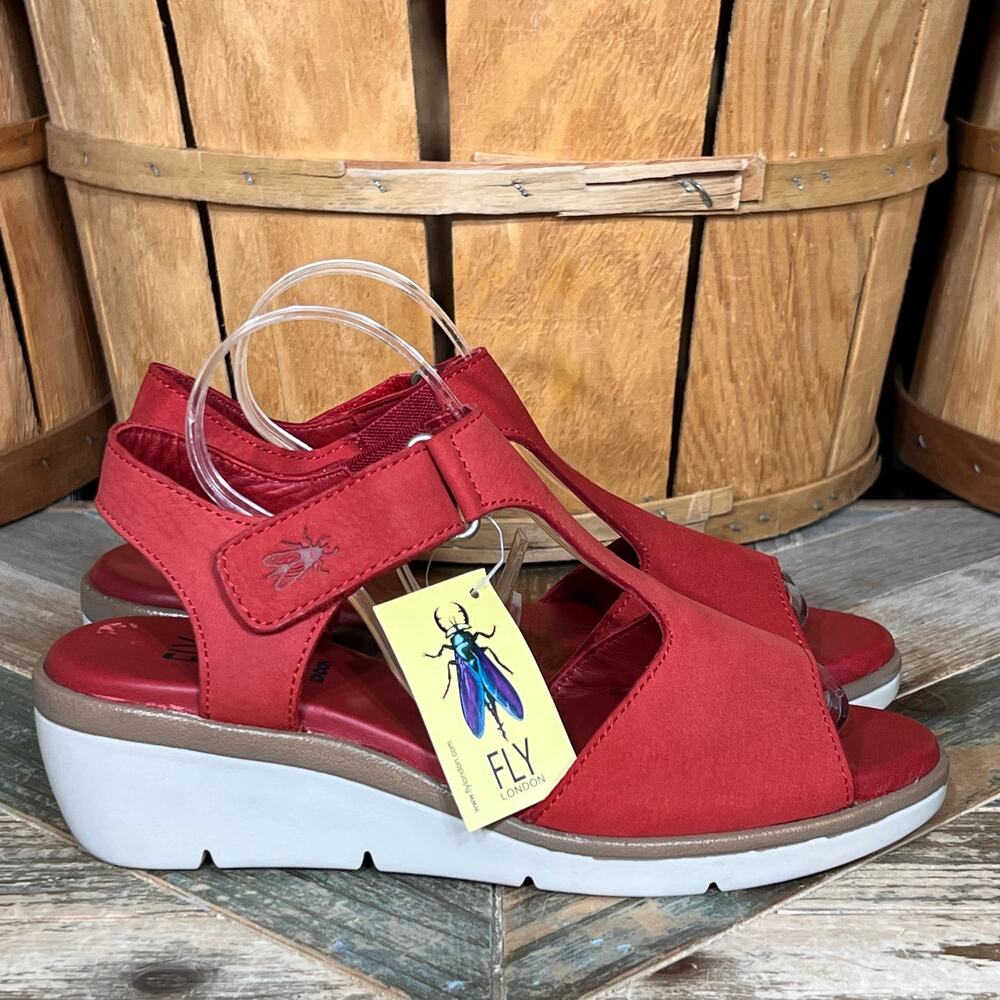 Fly London NOVA932FLY Red Nubuck Leather Wedge Sandals Womens 6 READ DESCRIPTION